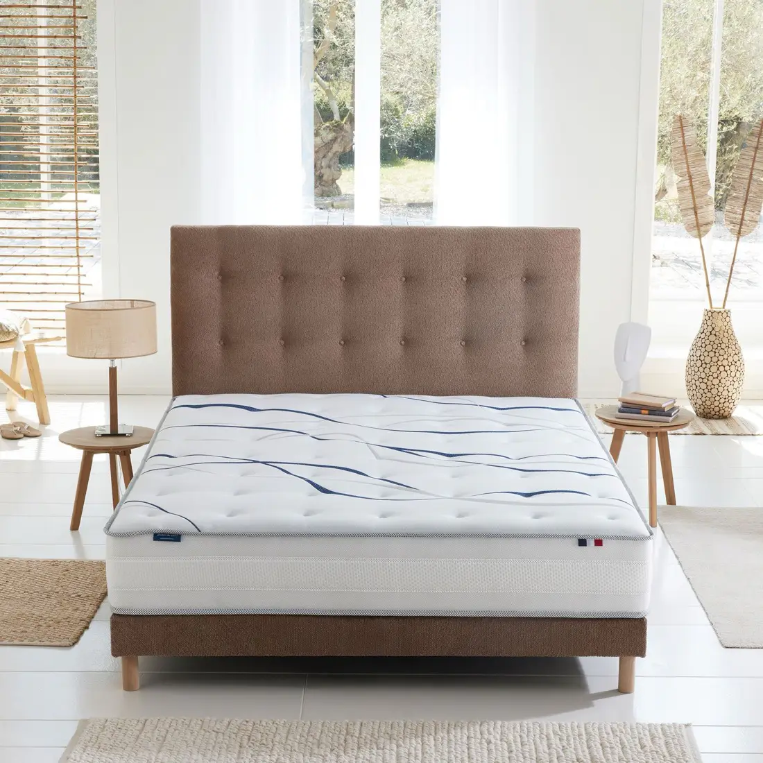 Ensemble matelas mousse HD SERENA + sommier, chenille bouclettes Moka - 140x190 cm